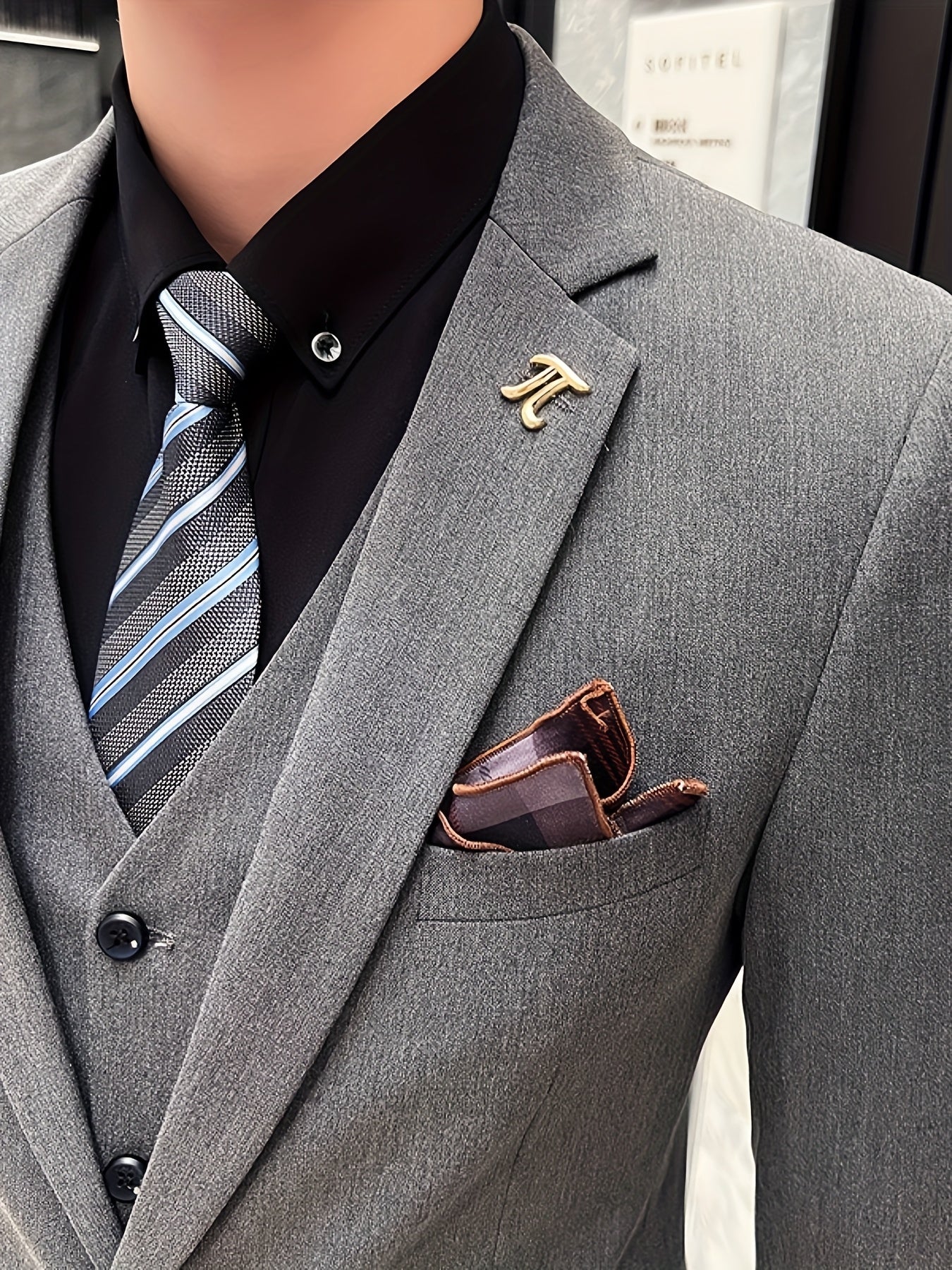 Ensemble Costume Homme Slim Fit Business Casual Trois Pièces - Tenue Formelle Élégante pour Printemps\u002FÉté, Inclut Veste + Gilet + Pantalon (Sans Boutons de Manchette) ! Foulard Offert Aléatoirement