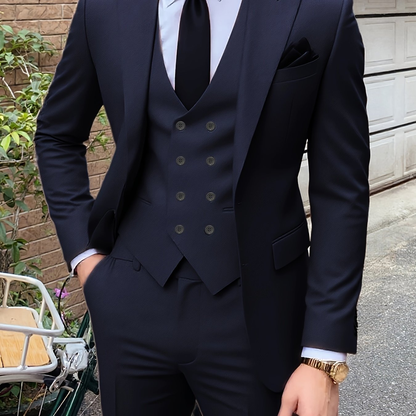 Costume Trois Pièces pour Homme avec Smoking à Revers Évasé, Pantalon et Gilet pour Mariages et Occasions Formelles