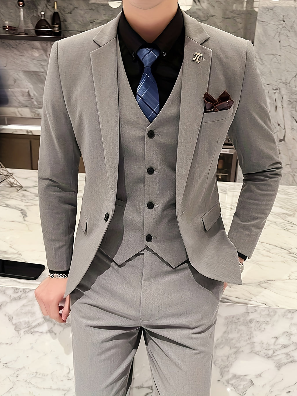 Ensemble Costume Homme Slim Fit Business Casual Trois Pièces - Tenue Formelle Élégante pour Printemps\u002FÉté, Inclut Veste + Gilet + Pantalon (Sans Boutons de Manchette) ! Foulard Offert Aléatoirement
