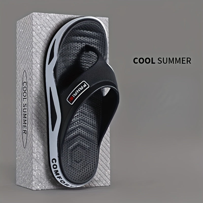 A Pair of Durable And Lightweight Men'S Flip-Flops with a Thick Sole, Featuring a Comfortable Footbed, Suitable for Indoor, Outdoor, And Beach Activities.