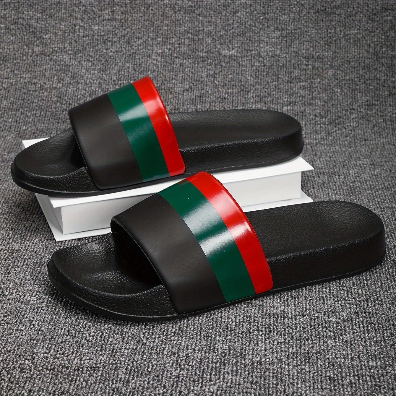 Men'S Stylish Summer Sandals with Non-Slip Design, Perfect for The Beach And Garden. Thick-Soled Outdoor Sandals for Men, Casual Unisex Flip-Flops Available in Large Sizes 39-48, Ideal As a Holiday Gift.