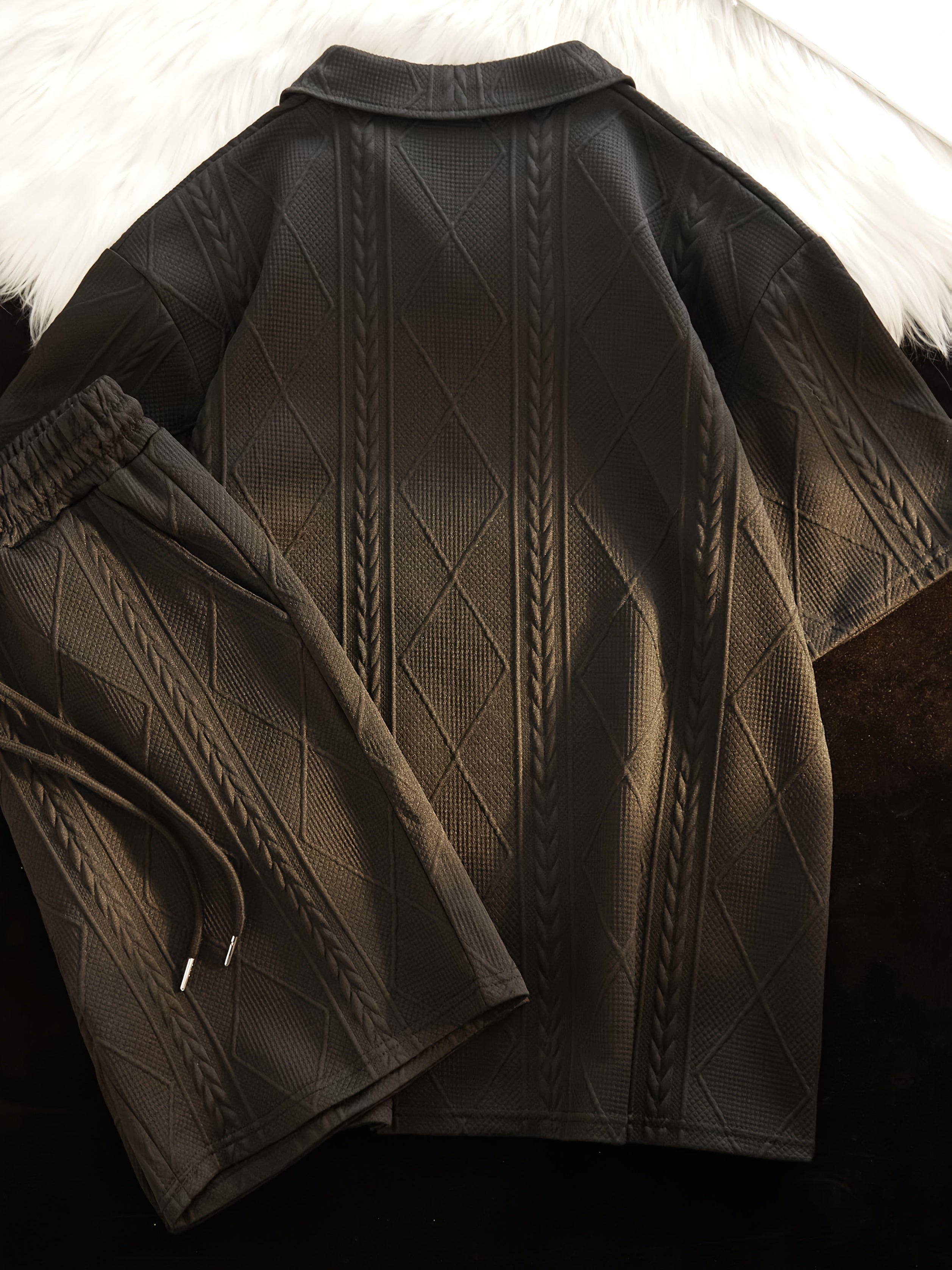 Retro Style 2pcs Men's Casual Summer Outfit Suits, Geometric Pattern Design Short Sleeve Lapel Shirt Top And Shorts Suit