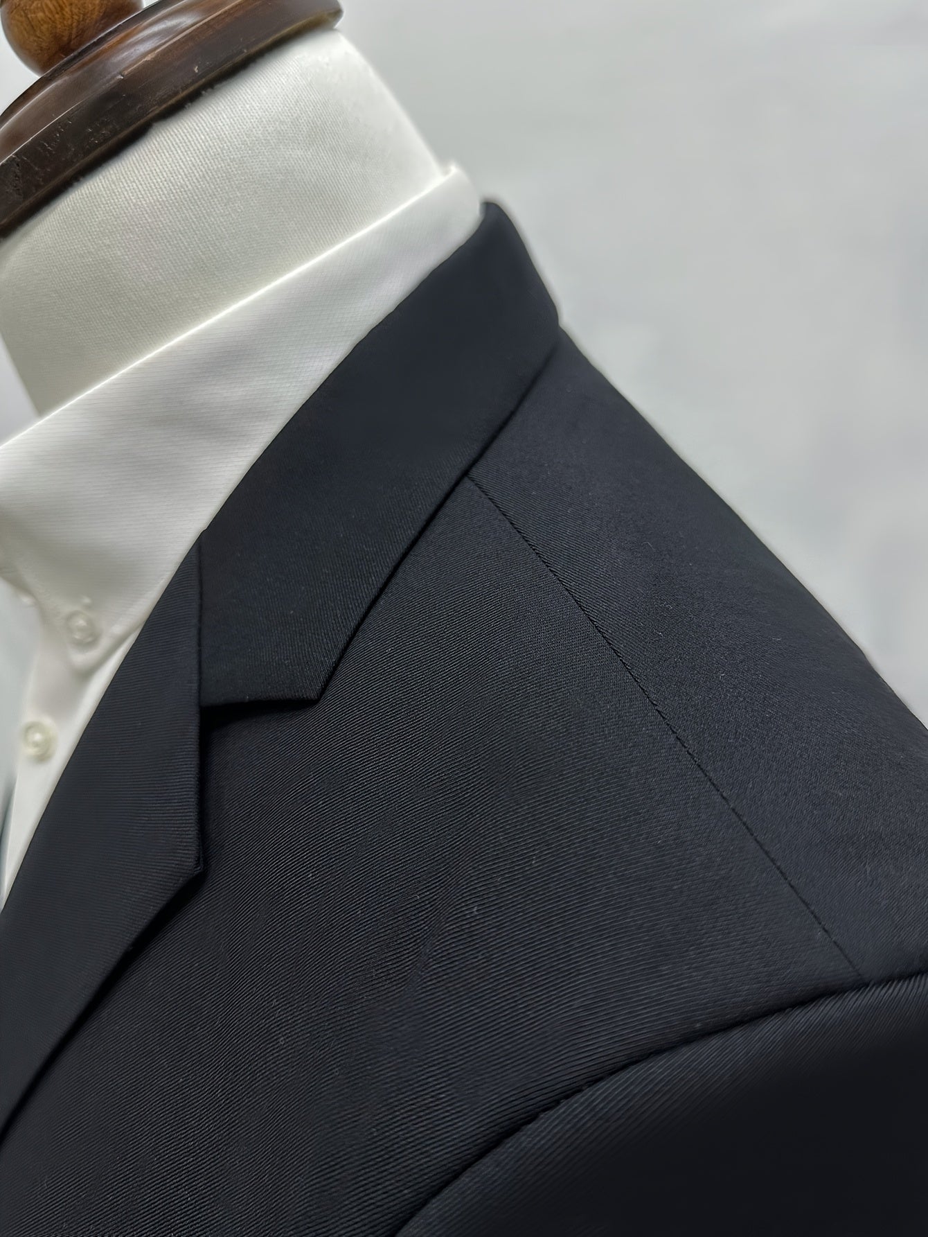 Costume classique et tendance pour homme - Ensemble 2 pièces comprenant un élégant et professionnel costume officiel, parfait pour les mariages, les entretiens, les fêtes et les rassemblements.