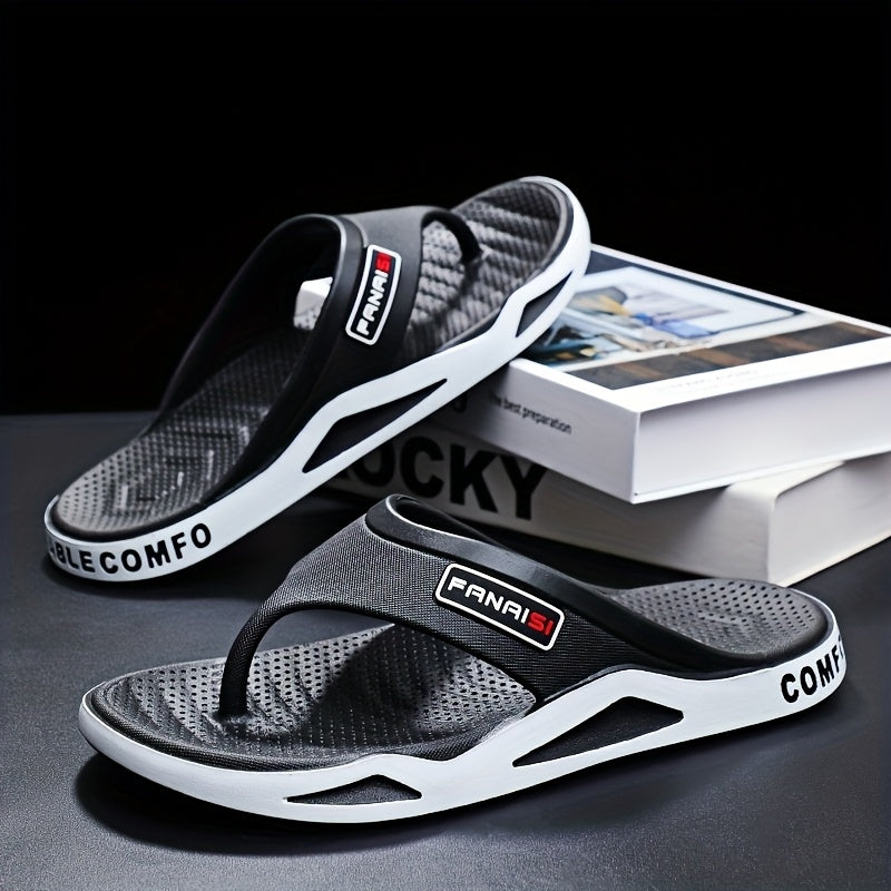 A Pair of Durable And Lightweight Men'S Flip-Flops with a Thick Sole, Featuring a Comfortable Footbed, Suitable for Indoor, Outdoor, And Beach Activities.
