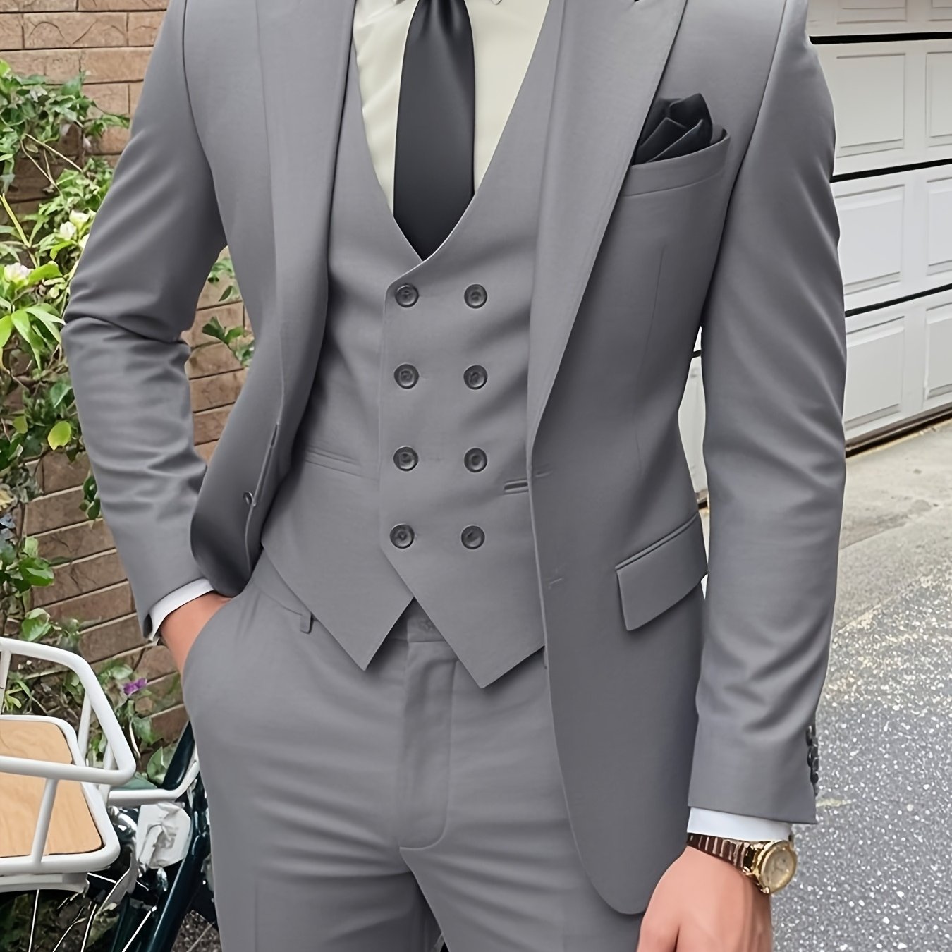 Costume Trois Pièces pour Homme avec Smoking à Revers Évasé, Pantalon et Gilet pour Mariages et Occasions Formelles