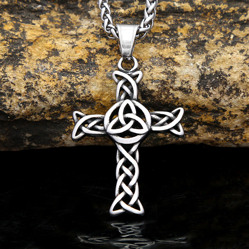 A Vintage And Stylish Stainless Steel Cross Necklace Featuring a Hollow Design, Made of Titanium Steel with a Celtic Knot Cross Pendant, Perfect As a Gift for a Boyfriend, Christmas, Parties, Or Family Occasions.